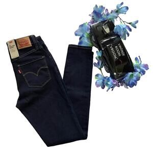 Levi's NWT 721 High Rise Skinny Dark Wash Jeans 4/27